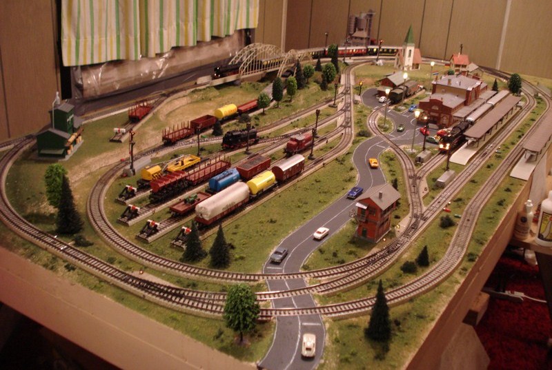 ho model train layout plans 4x8 Car Tuning