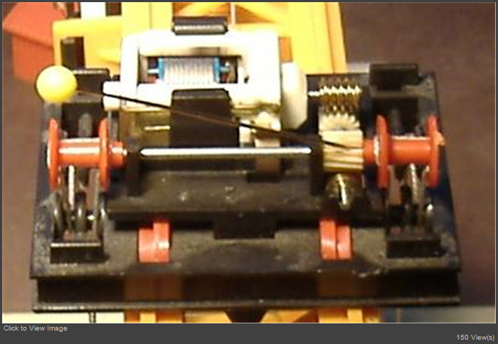 hoist-motor-gear-cracked.jpg