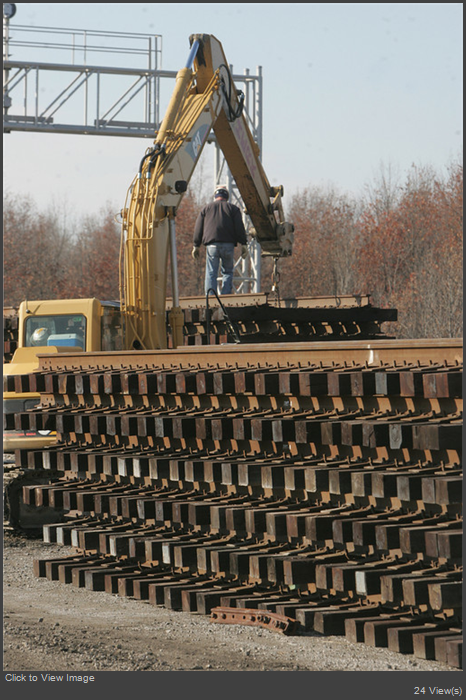 RR Derailment Folo 5-XL.jpg