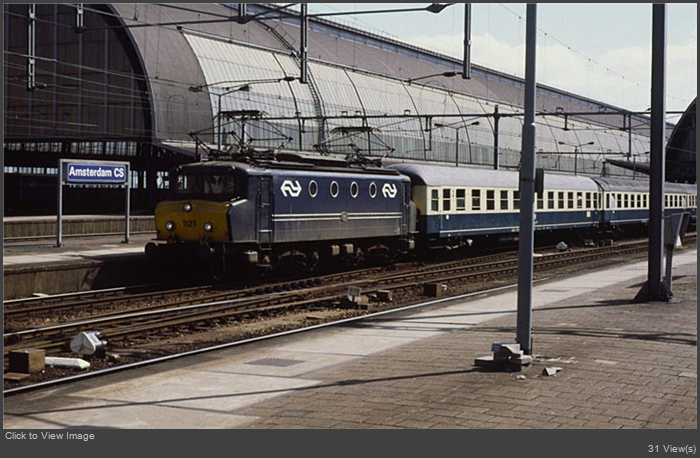 1100 DB Ams 82.jpg