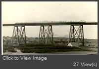 Gliedertriebzug_-Senator-_auf_der_Hochbrucke_bei_Rendsburg.jpg