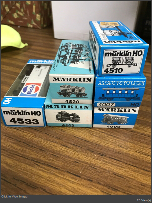 marklin blue boxes.jpg