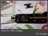 Marklin_3414_tender_bogie_plastic_pivot.jpg