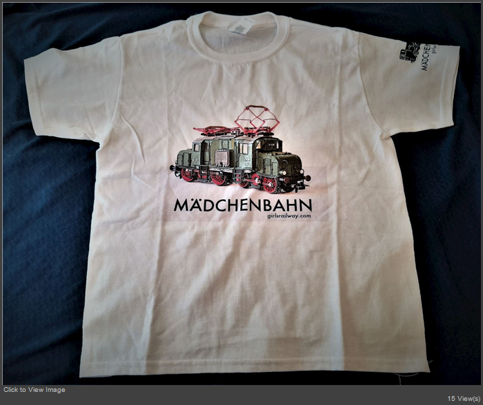E71-madchenbahnTshirt.jpg
