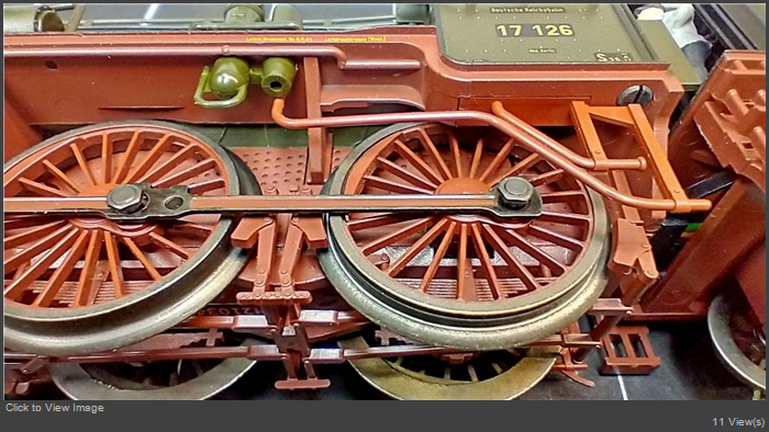 BR17 126 (37192) 04.jpg
